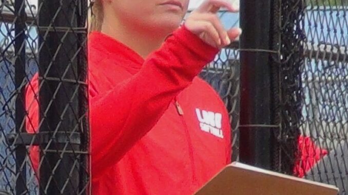 800px-Megan_Betsa_in_2018_with_UNM_softball